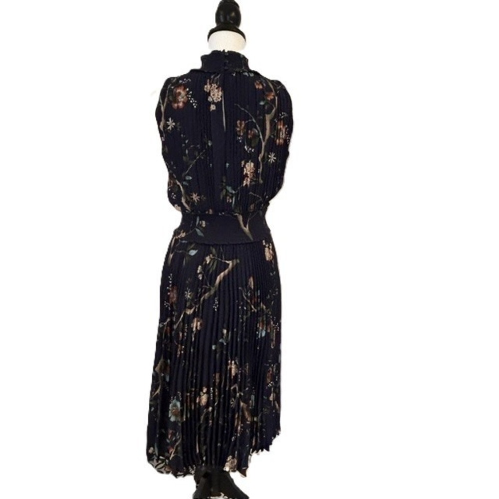 Nanette Lepore Pleated Midi Dress Women 6 Navy Blue Floral Smocked Waist - Picture 4 of 15